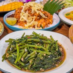 LOVE THAI User Photo