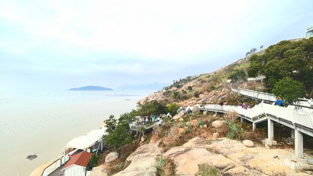 Sansha Light and Shadow Trail