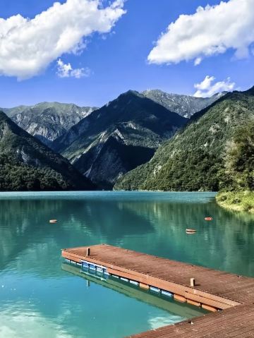 Baishuijiang Nature Reserve