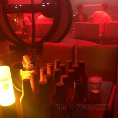 BAI HUA HU TAO MENG 여행 사진