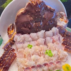 松庐和牛海鲜火锅 User Photo