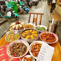 天外天餐饮连锁(华新店) User Photo