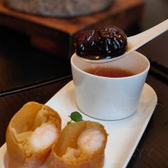 Bin jiang hua yue yan User Photo