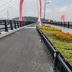 金寨饭店映山红海鲜自助餐厅 User Photo