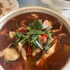 湖泉水云间餐厅(A座店) User Photo