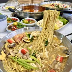 Lao Zhai Alley Zaopocu Hot pot · Houan Rice Noodle (Shimei Bay Branch) User Photo