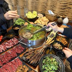 小涮与烤·酸汤牛肉·小烤串(时代天街店) User Photo
