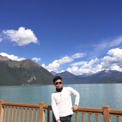 巴松措茶馆 User Photo