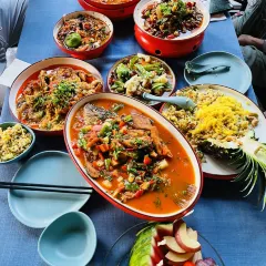 伍号勐混牛撒撇米线店(泼水广场店) User Photo