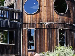 Big Sur Coast Gallery & Cafe