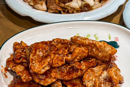 十六中酱肉·烧烤·京菜小馆(五方桥旗舰店)