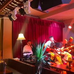 Wild Pigeons Bar 여행 사진