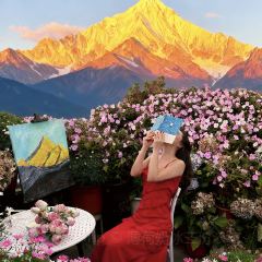 屋顶咖啡·日落甜茶·雪山花园 ·bistro User Photo