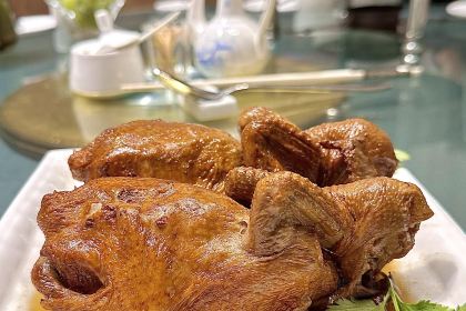 万家私房菜-鸽子店