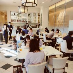 Anniversaire Cafe Minatomirai Yokohama User Photo
