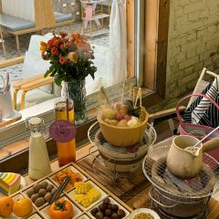 冷遇见暖庭院烤肉(芝麻街店) User Photo