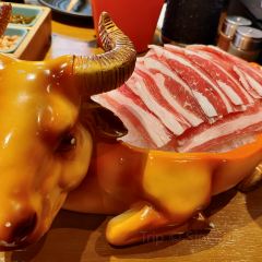 沪九哥·羊蝎子牛腩煲龙虾烧烤(大宁店) 여행 사진