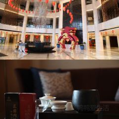 呼和浩特巨华国际大酒店·天穹旋转餐厅 User Photo