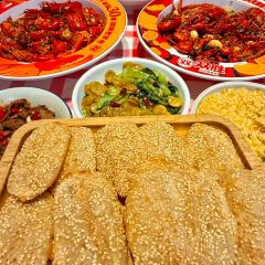 Shuangshenglongxiachengpangxiecheng User Photo