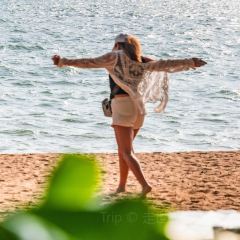 Cave Beach Club User Photo