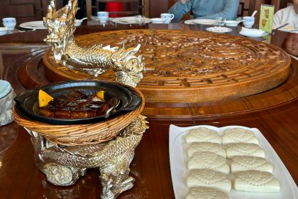 臻舍家宴(北工业园区店)