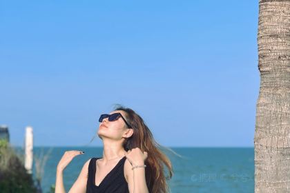 Baan Dum Oceanfront Seafood