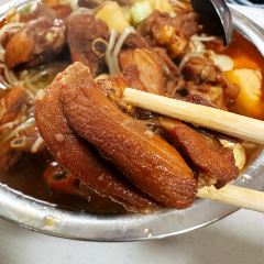 Qingzhenlaowuchao Chicken (tiedaokou) 여행 사진