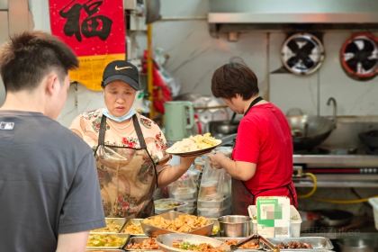 黃氏燒臘（青年路店）
