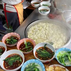 PAN ZI XIAO CHI User Photo