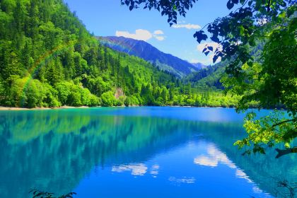 景区诺日朗餐厅