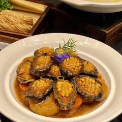 WU GU FENG DENG User Photo