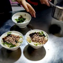 黄金娣米线(盛邦老店) User Photo