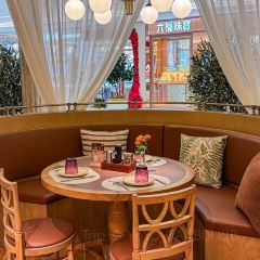 YI SHA YI CHENG User Photo