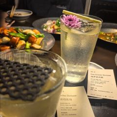 Housestreet Mixed Fish 여행 사진