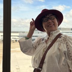 Qantas International First Lounge Sydney User Photo