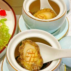 Jingrongjiulou●shengtaimincai (guangda) User Photo