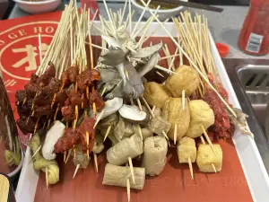 捞格串串火锅(东明店)