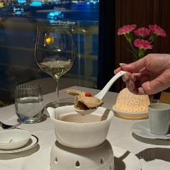 UNIVERSAL BUND BAY User Photo