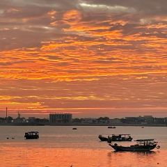 YUE BAI HAI User Photo