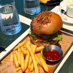 RICH&LIBERTY 여행 사진