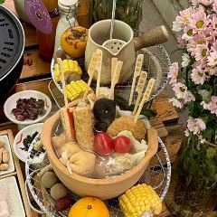 冷遇见暖庭院烤肉(芝麻街店) User Photo