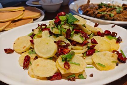 黑龙江饭店(兴城店)