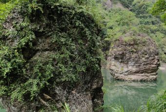 舌间·灵运仙洞餐厅 User Photo