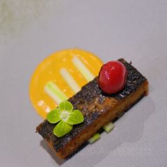 龙谷山房素食餐厅(聚龙小镇店) 여행 사진
