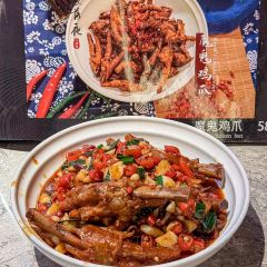 清晨落夜小酒馆 User Photo