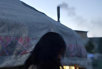 赛里木湖潮克星空营地·星空餐厅 User Photo