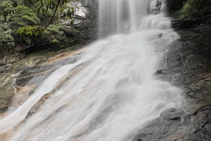 天堂古寨度假酒店·自助餐廳
