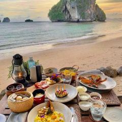 THE GROTTO User Photo