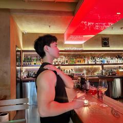 TheWinstonBar User Photo