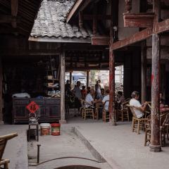 陈鸭子饭庄(固驿镇店) User Photo